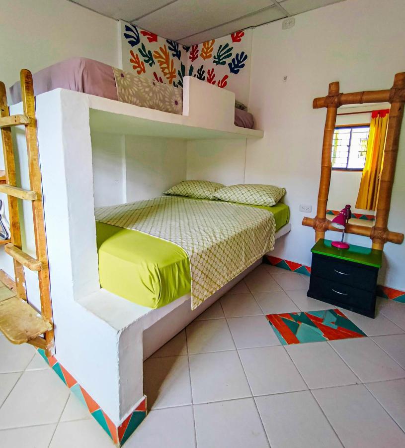 Divanga Hostel And Diving Taganga Exterior photo