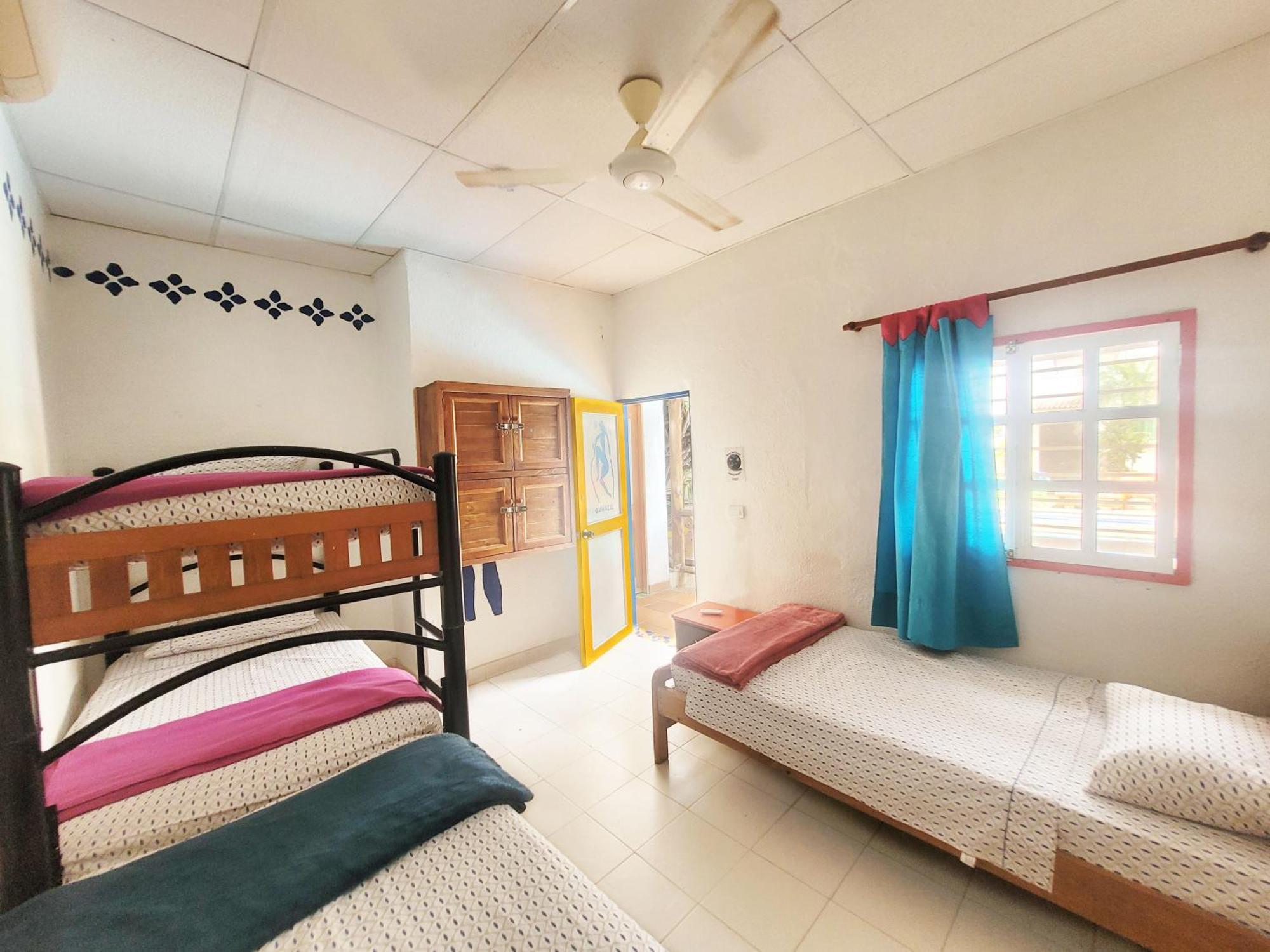 Divanga Hostel And Diving Taganga Exterior photo